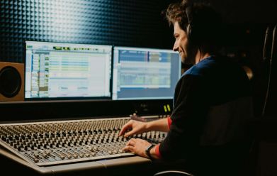 técnicos_sonido_convenio_doblaje_blog_EDM